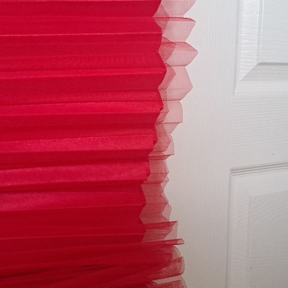 Nwt Hot Red Pleated Skirt - Picture 3 of 8